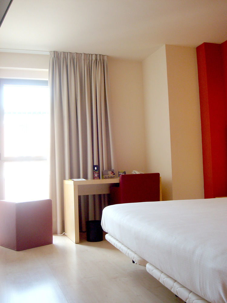 Hotel Sercotel Portales Logroño Dış mekan fotoğraf