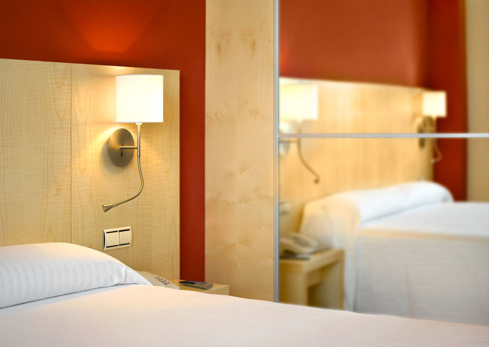 Hotel Sercotel Portales Logroño Dış mekan fotoğraf